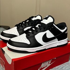Nike Dunk Low Pandas